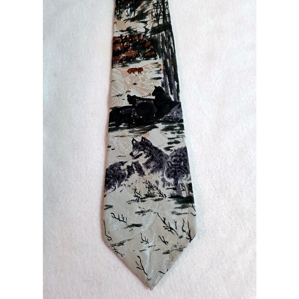Endangered Species tie - 100% silk 57" x 4" Wolves, embossed botanical design